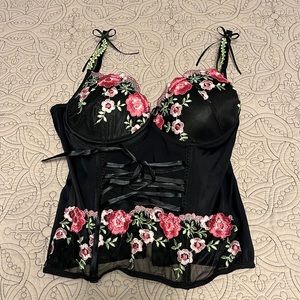 M Black w/ Pink & Green Broidery Corset